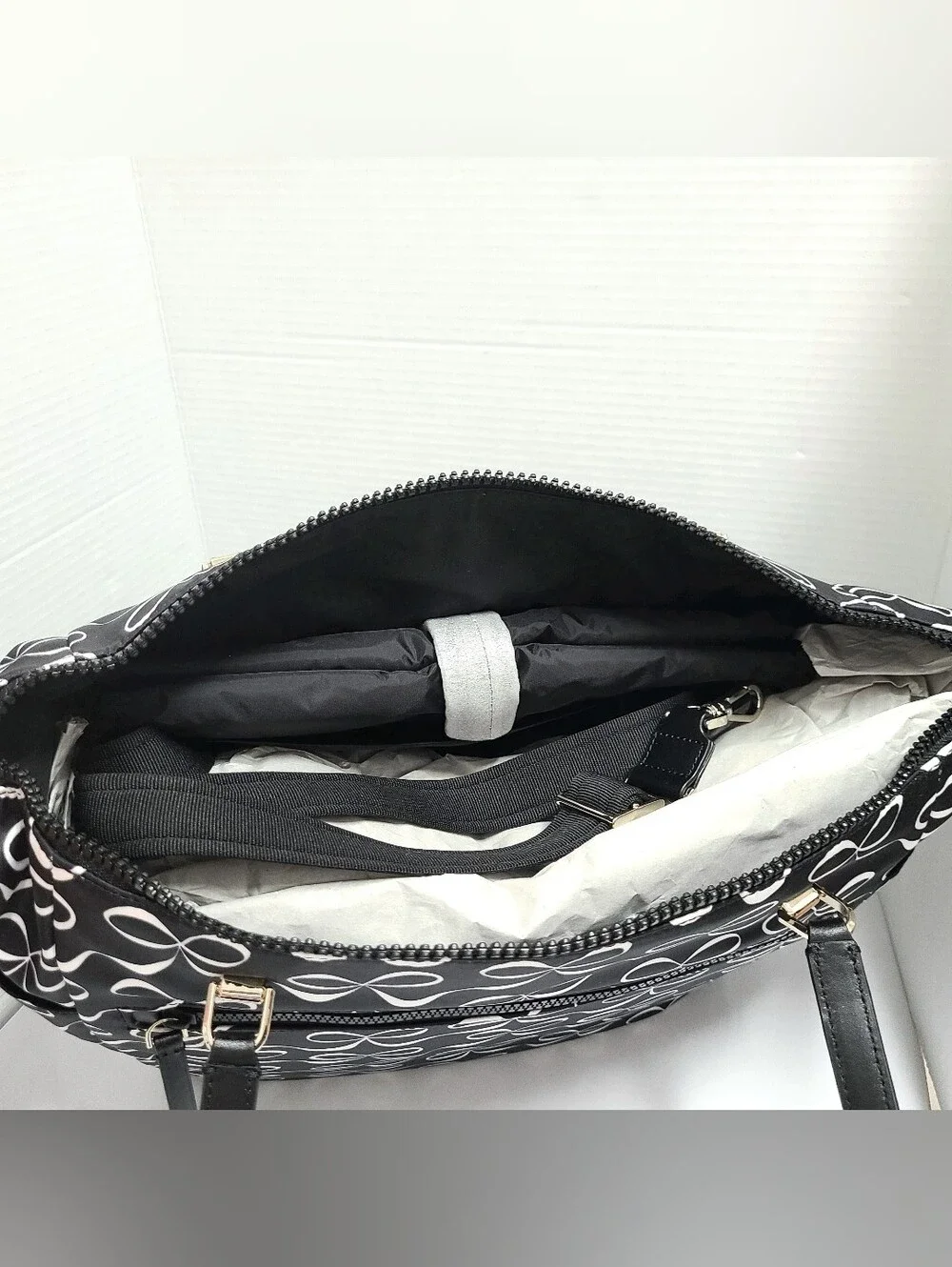 Kate Spade New York Large Baby Diaper Bag Black & White Jae Elegant Bow NWT